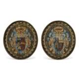 A PAIR OF ITALIAN POLYCHROME-DECORATED ARMORIAL PLAQUES - фото 1