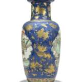 A PAIR OF CHINESE FAMILLE VERTE AND POWDER BLUE 'FIGURAL' VASES - photo 10