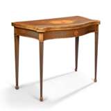 Mayhew & Ince. A GEORGE III TULIPWOOD, HAREWOOD AND SATINWOOD MARQUETRY CARD TABLE - Foto 1