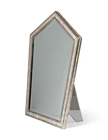 A MOTHER-OF-PEARL AND SILVERED WOOD DRESSING-TABLE AND MIRROR - photo 2
