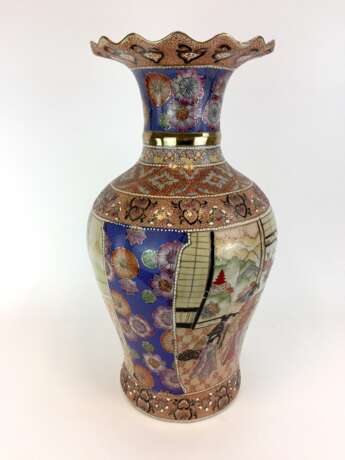 Große Balustervase / große bauchige Vase, China, von Hand bemalt, frühes 20. Jahrhundert, sehr guter Zustand. - Foto 1