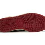 Nike AirJordan. Air Jordan 1 High “Black/Red,” Original Salesman Sample - Foto 8