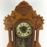 Portal-Uhr / Aufsatzuhr: Holzgehäuse, Boston manufactured by The E. Ingraham Co., um 1900, sehr gut. - photo 2