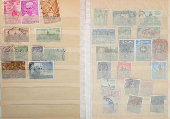 3 Briefmarkenalben unter anderem Deutschland - фото 2