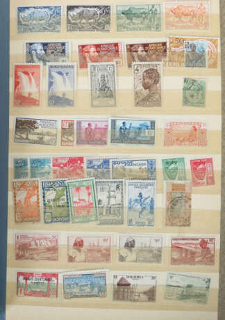 3 Briefmarkenalben unter anderem Deutschland - фото 6