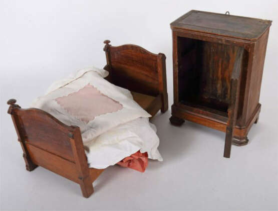 Schrank und Bett 1x Schrank in gerader aufsteigender Form - photo 2