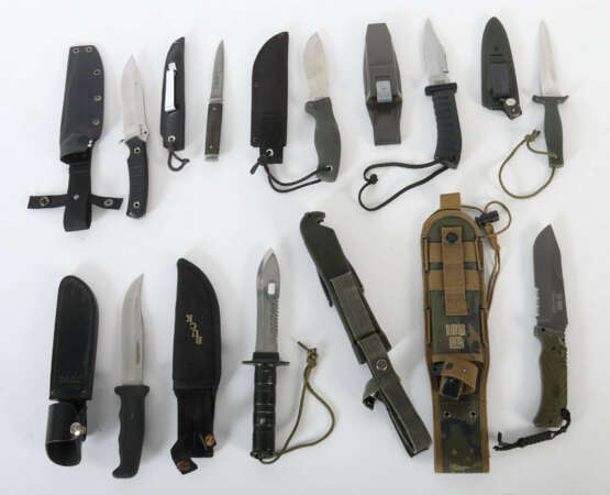 Acht taktische Messer 20. - photo 1