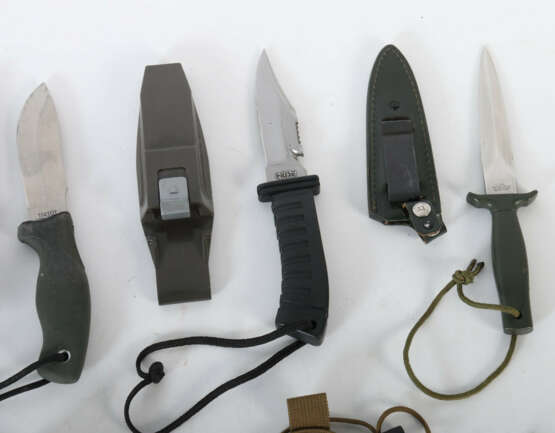 Acht taktische Messer 20. - photo 3