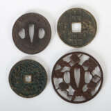 2 Tsuba und 2 Münzen Japan - Foto 2
