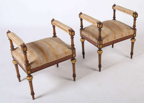 Paar Tabourets im klassizistischen Stil Ende 19. Jahrhundert - photo 2