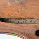 Geige auf innenliegendem Zettel bezeichnet: ''Mstr. Friedr. Wilh. Guthmann in Klingentahi 18 ?'' - Foto 5
