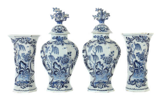 2 Deckelvasen und 2 Vasen Delft - Foto 1