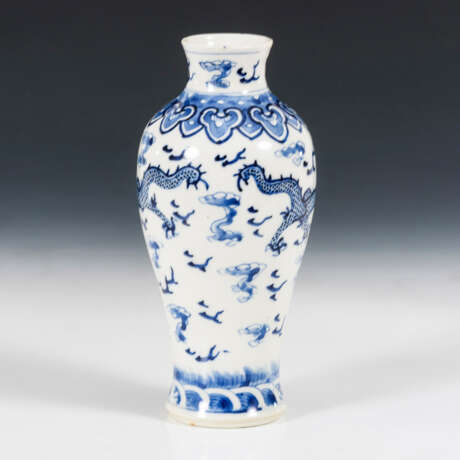 Vase mit Drachendekor - Foto 2