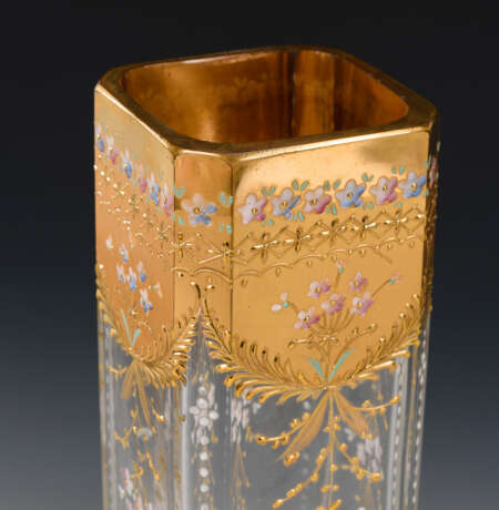 Jugendstil-Vase mit Gold- und Emailmalerei - photo 2