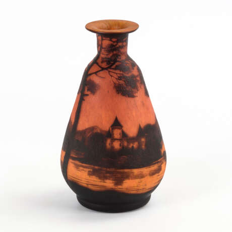Vase "Cameo" mit Landschaftsdekor - photo 1