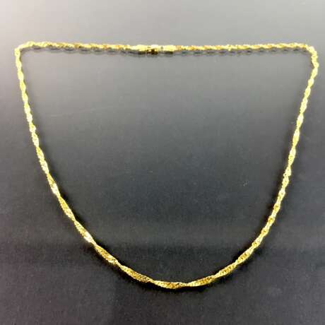 Ausgefallenes Collier: Kordelkette / Rope Chain / Kordelband-Form / gedreht Form, Gelbgold 333, sehr gut. - photo 1