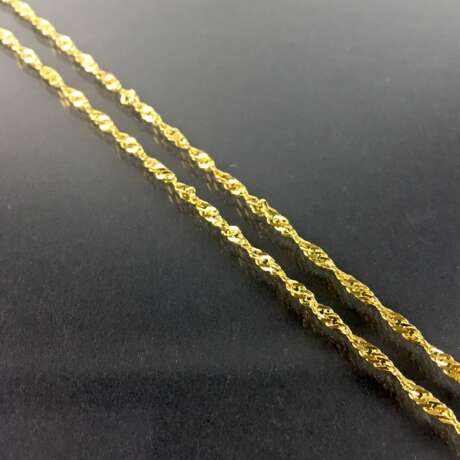 Ausgefallenes Collier: Kordelkette / Rope Chain / Kordelband-Form / gedreht Form, Gelbgold 333, sehr gut. - photo 2