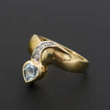 Ring mit Diamanten und hellblauem Stein? - photo 1