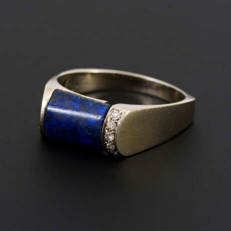 Ring mit Lapislazuli und Diamanten - photo 1
