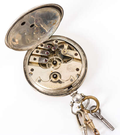 Silberne Savonnette mit silberner Uhrenkette für den osmanischen Markt - фото 5