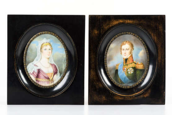 Paar Miniaturen: Wohl französischer Marschall und seine Frau - photo 1