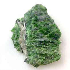 Mineralienstufe: Dioptas. Kasachstan.