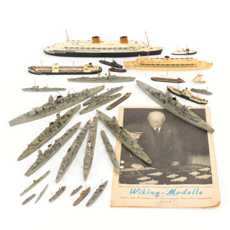 30 Wiking-Schiffsmodelle und Katalog - фото 1
