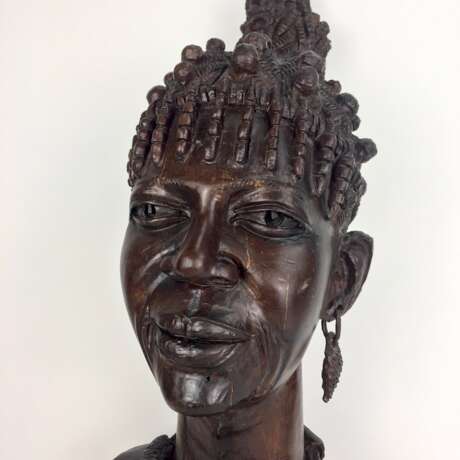 Afro-Gelbholz-Skulptur: Xhosa-Frau / amaXhosa-Stammesangehörige / schwarzafrikanische Buschfrau, Südafrika 1970, selten! - photo 4