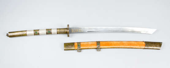 Imperial Chinese sword with damascene front cutted blade - photo 1