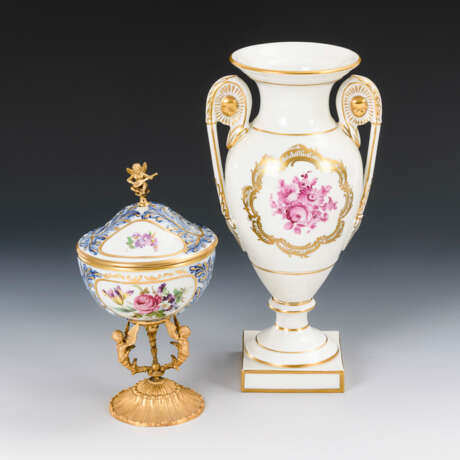 Vase und Deckelgefäß mit Bronzemontierung - Foto 1
