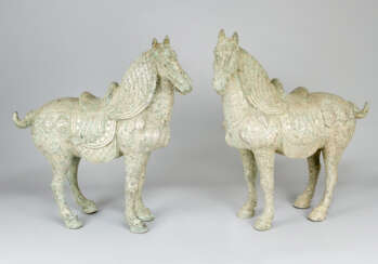 Pair of chinese Horses in ming style