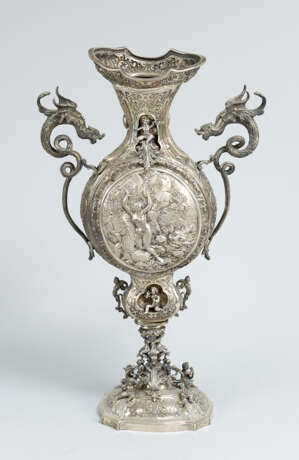 Extraordinary Silver Vase - фото 1