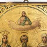 Ikone mit drei Heiligen, goldpunzierter Fond. - Foto 2