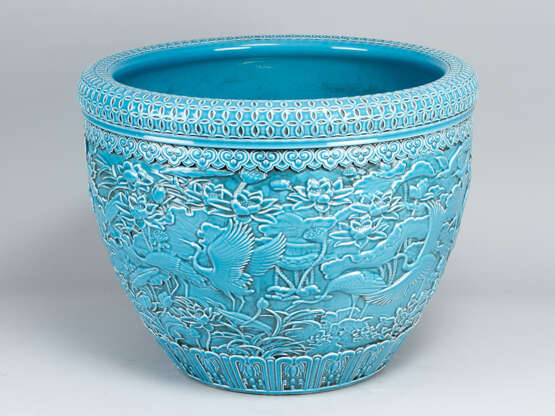 Theodore Deck (1823-1891)large ceramic pot with rich asian relief ornaments - photo 1