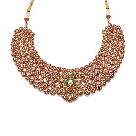 INDIAN DIAMOND AND ENAMEL NECKLACE AND EARRING SET - photo 5