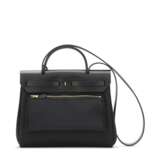 Hermes. A BLACK HUNTER LEATHER & CANVAS HERBAG ZIP 31 WITH GOLD HARDWARE - фото 3