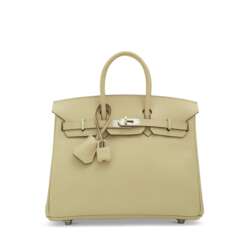 A PARCHEMIN EPSOM LEATHER BIRKIN 25 WITH PALLADIUM HARDWARE