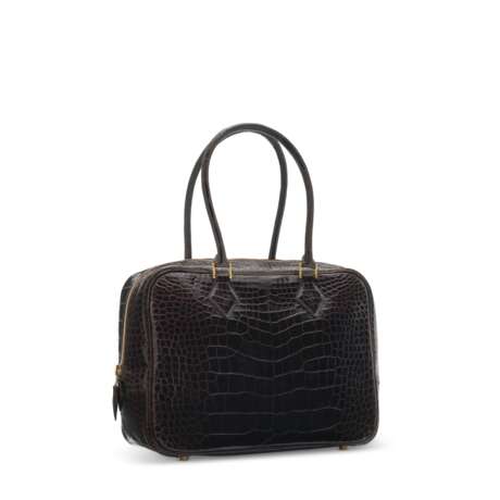 Hermes. A SHINY HAVANE ALLIGATOR PLUME 28 WITH GOLD HARDWARE - photo 2