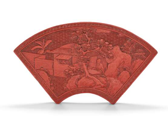 A CARVED RED LACQUER FAN-SHAPED BOX AND COVER - photo 2