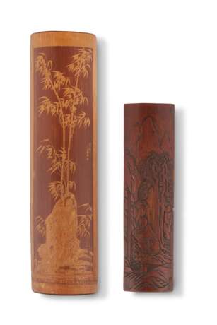 TWO CARVED BAMBOO WRIST RESTS - Foto 3