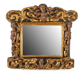 Barock-Spiegel mit figürlichem Dekor