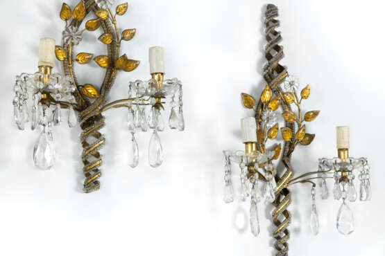 Paar Wandappliken mit Glasbehang und floralem Dekor - photo 2