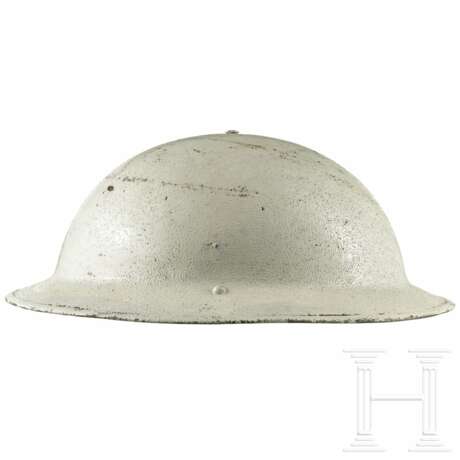 Stahlhelm Mk II, Großbritannien, datiert 1939 - фото 2