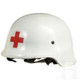 Fünf internationale Helme Feuerwehr, Rotes Kreuz, Zivilschutz, 1950er - 1990er - Foto 11