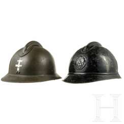 Zwei Stahlhelme Adrian, Belgien/Frankreich, 1920er - 1940er Jahre