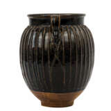 Feingerippter Tzu-chou Topf aus schwarz glasiertem Steinzeug. CHINA, wohl nördliche Song-Dynastie - Foto 6