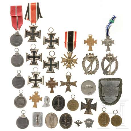 Große Gruppe Auszeichnungen, deutsch, überwiegend 2. Weltkrieg, Varia - фото 2