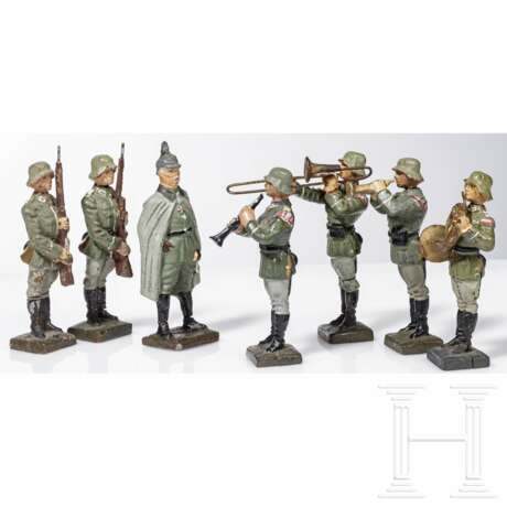 Sieben Lineol-Standmusiker und stillgestandene Soldaten mit General Ludendorff - Foto 2