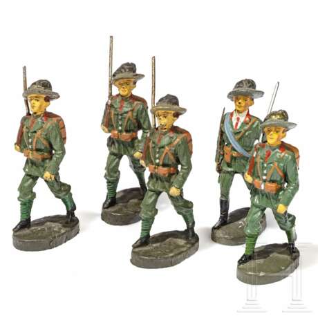 Fünf Elastolin italienische Bersaglieri Soldaten im Marsch - фото 1