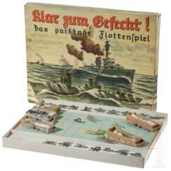 Brettspiel "Klar zum Gefecht - Das packende Flottenspiel" und 42 Wiking-Schiffsmodelle in Kartons